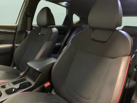 Thumbnail image for the Hyundai Santa Fe 1.6 h T-GDi Premium