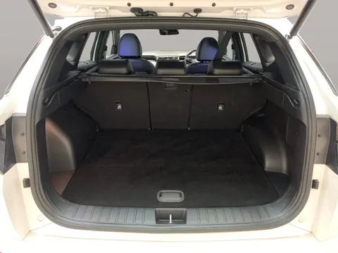 Thumbnail image for the Hyundai Santa Fe 1.6 h T-GDi Premium