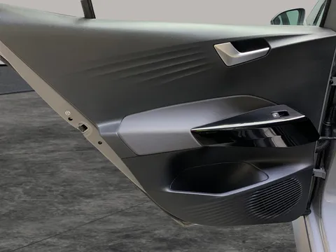 Thumbnail image for the Volkswagen Id.3 Pro 58kWh Life