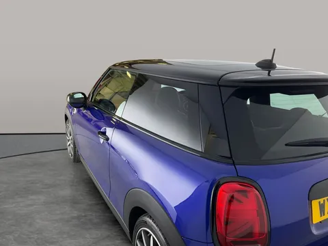 Thumbnail image for the Mini Hatch 2.0 Cooper S Exclusive