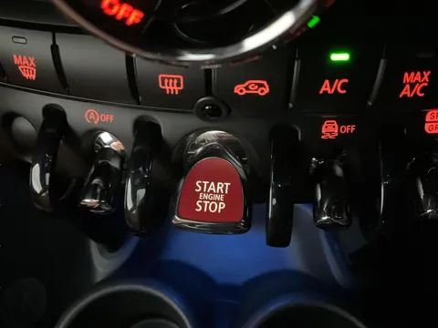 Thumbnail image for the Mini Hatch 2.0 Cooper S Exclusive