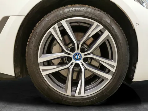 Thumbnail image for the BMW I4 40 83.9kWh Sport Gran Coupe  eDrive