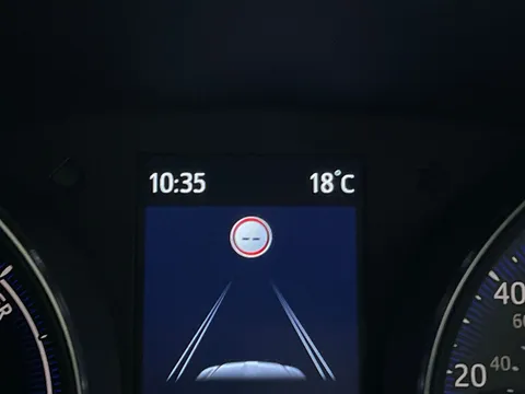 Thumbnail image for the Toyota C-HR 1.8 VVT-h GR SPORT    CVT