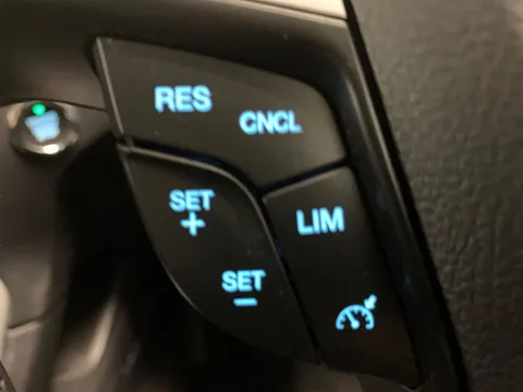 Thumbnail image for the Ford Galaxy 2.0 EcoBlue Titanium