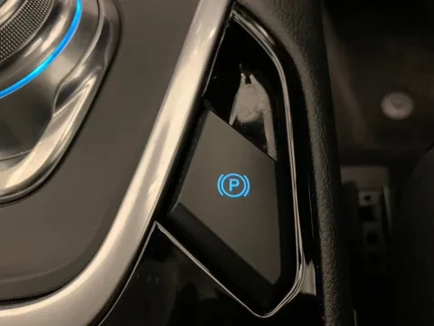 Thumbnail image for the Ford Galaxy 2.0 EcoBlue Titanium