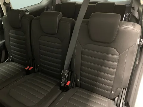 Thumbnail image for the Ford Galaxy 2.0 EcoBlue Titanium