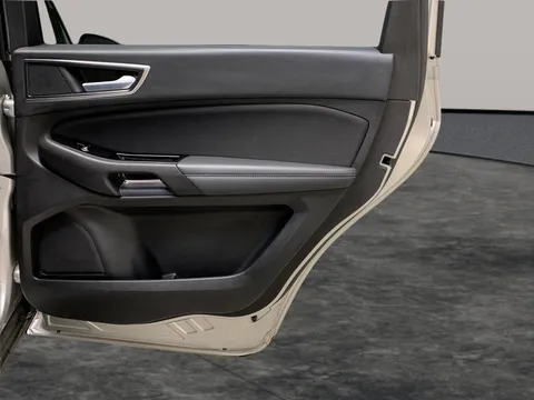 Thumbnail image for the Ford Galaxy 2.0 EcoBlue Titanium
