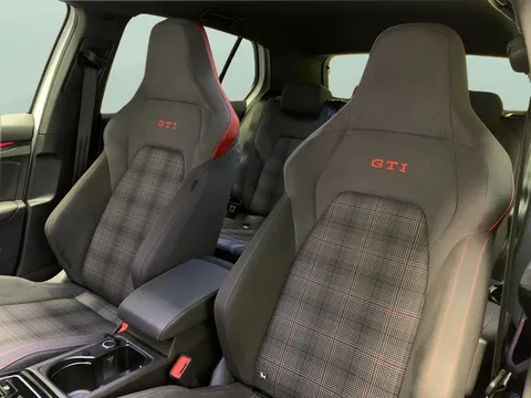 Thumbnail image for the Volkswagen Golf 2.0 TSI GTI   DSG