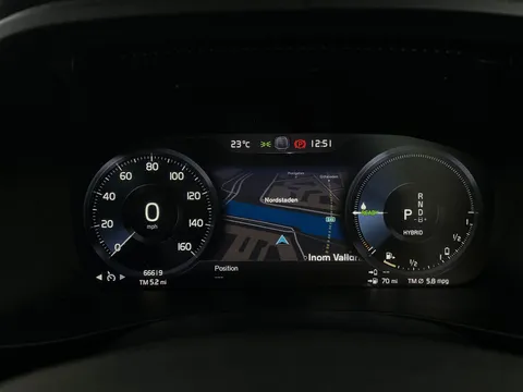 Thumbnail image for the Volvo XC40 1.5h T4 Recharge 10.7kWh Core   Plug-in