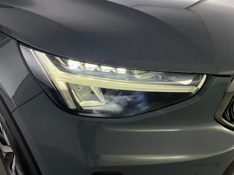 Thumbnail image for the Volvo XC40 1.5h T4 Recharge 10.7kWh Core   Plug-in