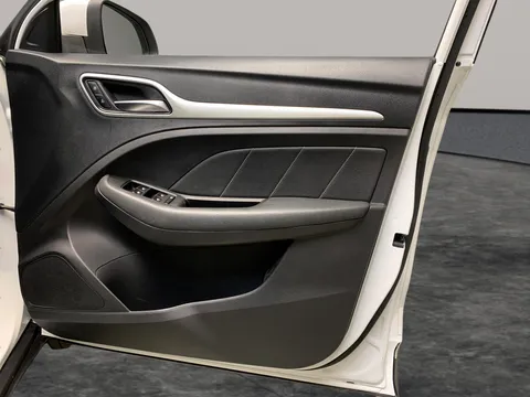 Thumbnail image for the Mg Mg Zs 44.5kWh Excite