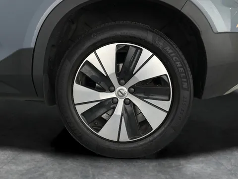Thumbnail image for the Volvo XC40 1.5h T4 Recharge 10.7kWh Core   Plug-in