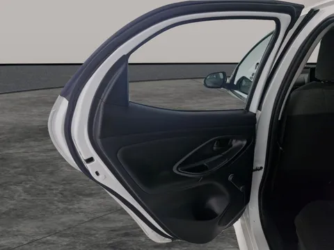 Thumbnail image for the Toyota Yaris 1.5 VVT-h Icon    E-CVT