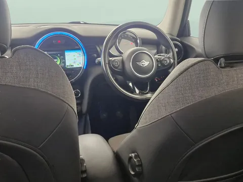 Thumbnail image for the Mini Hatch 1.5 Cooper