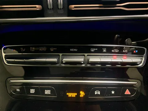Thumbnail image for the Mercedes-Benz Eqc EQC 400 80kWh AMG Line (Premium)   4MATIC