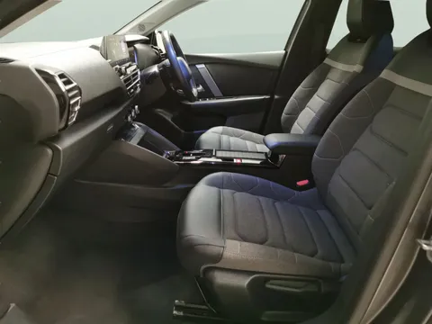 Thumbnail image for the Citroën C4 X 1.2 PureTech Shine Fastback  EAT8