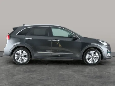 Thumbnail image for the Kia Niro 64kWh 4+
