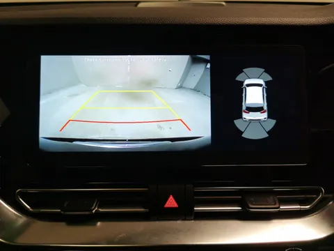 Thumbnail image for the Kia Niro 64kWh 4+