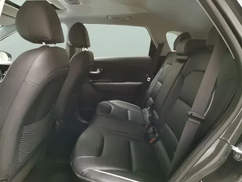 Thumbnail image for the Kia Niro 64kWh 4+