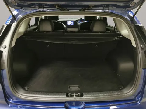 Thumbnail image for the Kia Niro 64kWh 2
