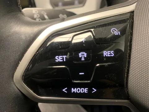 Thumbnail image for the Volkswagen Id.3 Pro Performance 58kWh Family