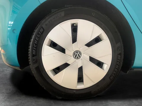 Thumbnail image for the Volkswagen Id.3 Pro Performance 58kWh Family
