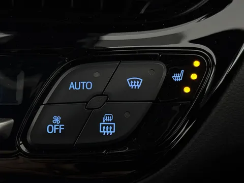 Thumbnail image for the Toyota C-HR 1.8 VVT-h Dynamic    CVT
