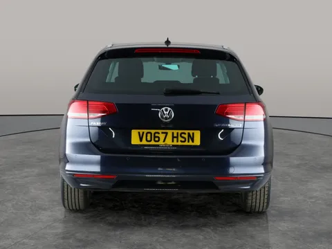Thumbnail image for the Volkswagen Passat 2.0 TDI SE Business