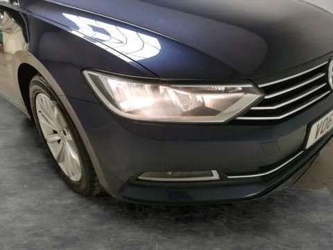 Thumbnail image for the Volkswagen Passat 2.0 TDI SE Business