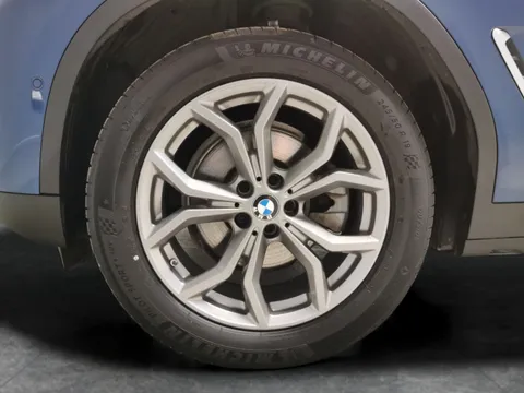 Thumbnail image for the BMW X3 2.0 20d MHT xLine    xDrive