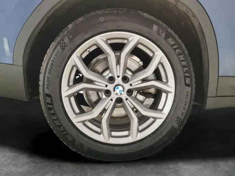 Thumbnail image for the BMW X3 2.0 20d MHT xLine    xDrive