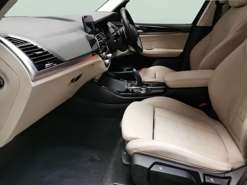 Thumbnail image for the BMW X3 2.0 20d MHT xLine    xDrive