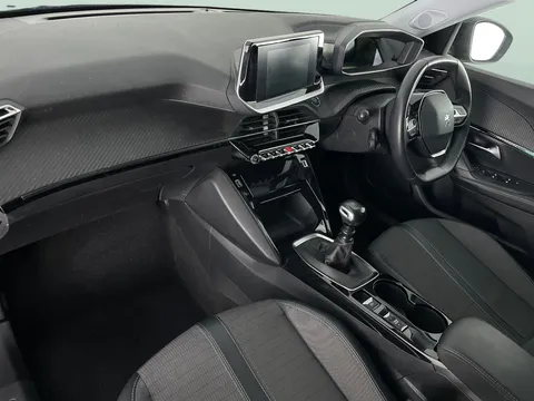 Thumbnail image for the Peugeot 2008 1.2 PureTech Allure Premium