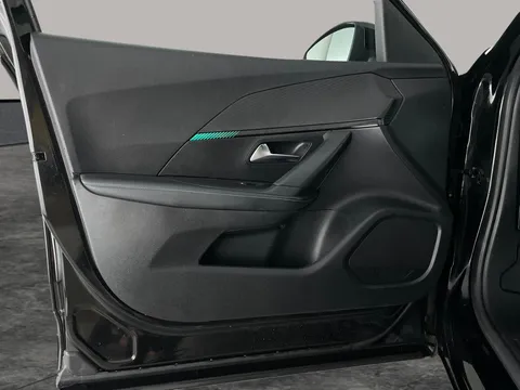 Thumbnail image for the Peugeot 2008 1.2 PureTech Allure Premium
