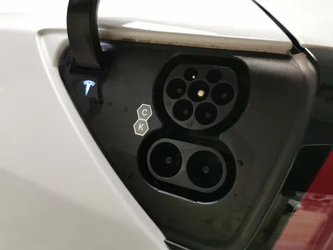 Thumbnail image for the Tesla Model 3 Standard Range Plus   RWD