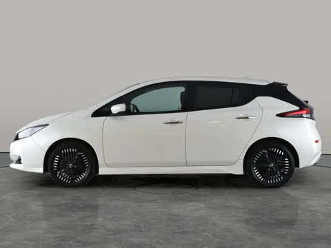 Thumbnail image for the Nissan LEAF 39kWh N-Connecta