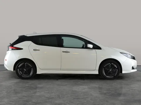 Thumbnail image for the Nissan LEAF 39kWh N-Connecta
