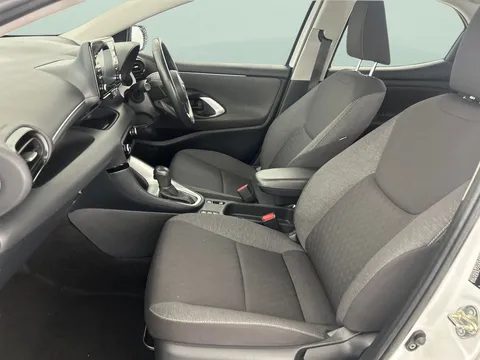 Thumbnail image for the Toyota Yaris 1.5 VVT-h Icon    E-CVT