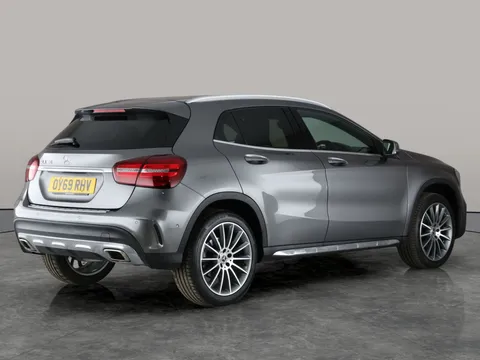 Thumbnail image for the Mercedes-Benz Gla 1.6 GLA180 AMG Line Edition   7G-DCT