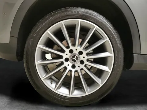 Thumbnail image for the Mercedes-Benz Gla 1.6 GLA180 AMG Line Edition   7G-DCT