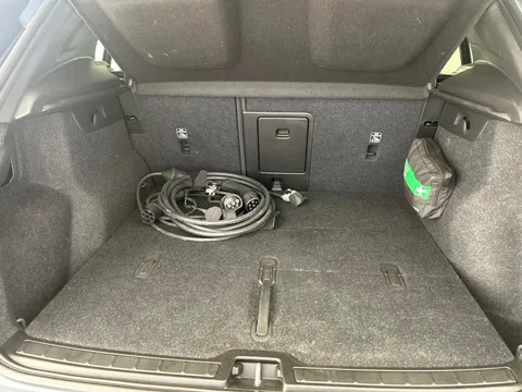 Thumbnail image for the Volvo XC40 Recharge 69kWh Plus