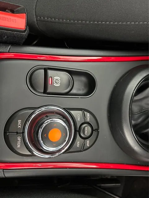 Thumbnail image for the Mini Countryman 1.5 10kWh Cooper SE Sport   Plug-in  ALL4