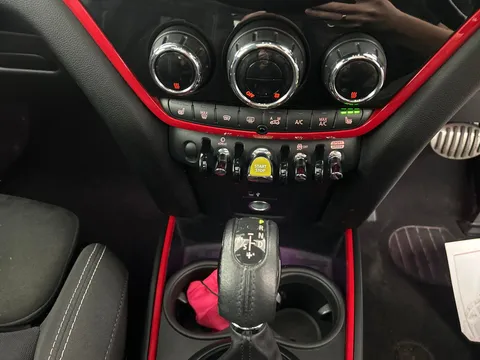 Thumbnail image for the Mini Countryman 1.5 10kWh Cooper SE Sport   Plug-in  ALL4