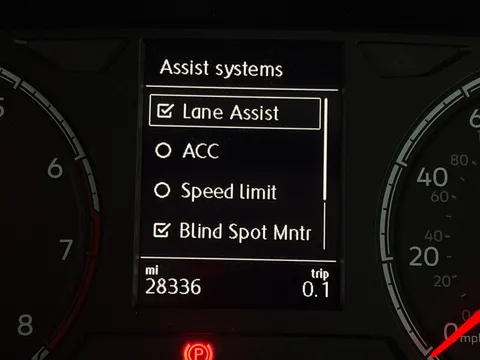Thumbnail image for the Volkswagen T-Cross 1.0 TSI Black Edition