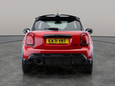 Thumbnail image for the Mini Hatch 1.5 Cooper Sport