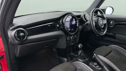 Thumbnail image for the Mini Hatch 1.5 Cooper Sport
