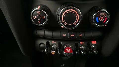 Thumbnail image for the Mini Hatch 1.5 Cooper Sport
