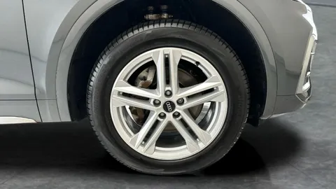 Thumbnail image for the Audi Q5 2.0 TDI 40 S line Sportback  S Tronic quattro