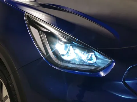Thumbnail image for the Kia Niro 64kWh 4+