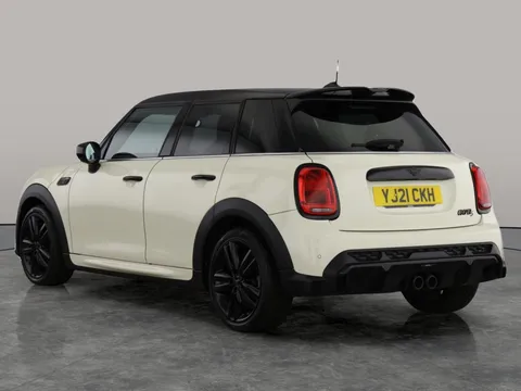 Thumbnail image for the Mini Hatch 2.0 Cooper S Sport   Steptronic